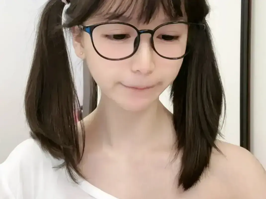 《萌小栖》天才交易员咯咯哒vlog原视频资源下载-高清无删减全集免费观看-《萌小栖》完整版极速获取纯净观影