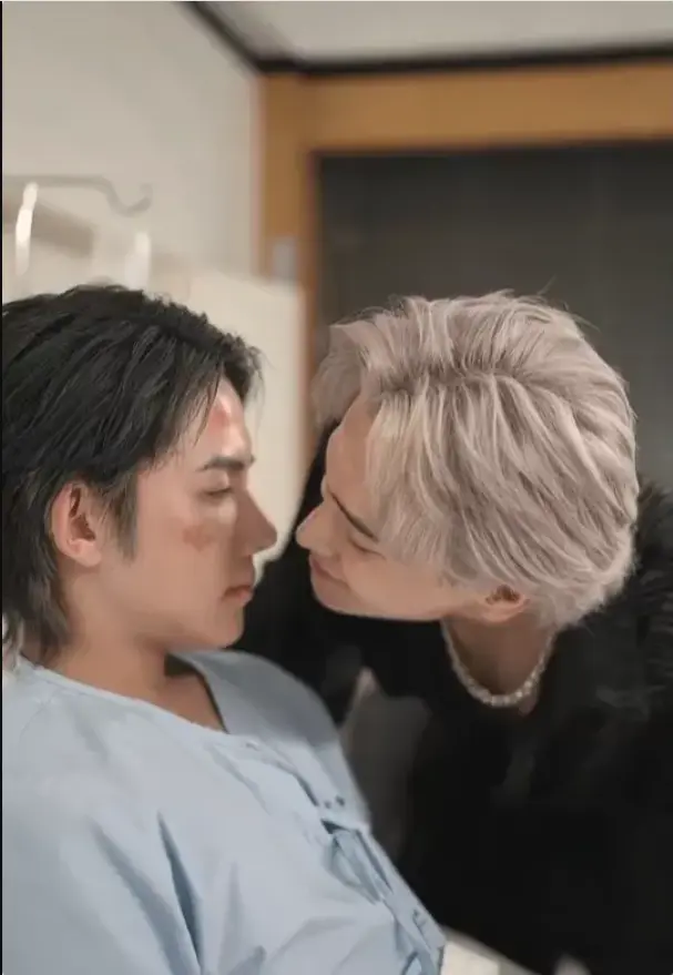 《老鼠爱上猫》泰剧全集HD高清在线观看-1080P无删减双男主剧完整版-全53集泰语中字免费播放-腹黑猫鼠CP禁忌之恋