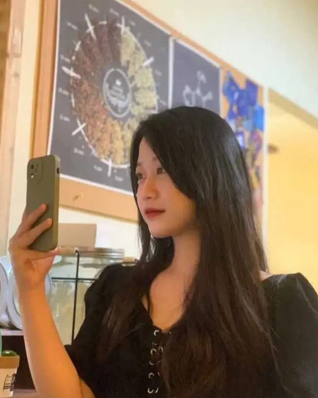 杨家馅饼老板娘辛能能事件未删减完整版-家庭风波双人冲突大战高清视频-《杨家馅饼老板娘辛能能》5分41秒1080P画质免费在线看