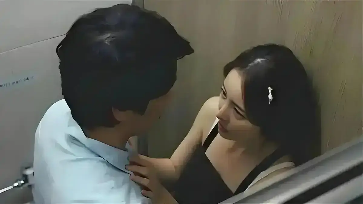 《善良的小姨子》原盘未删减完整版在线观看-韩国伦理片《善良的小姨子》1080P高清画质-夸克网盘极速获取无广告纯净播放