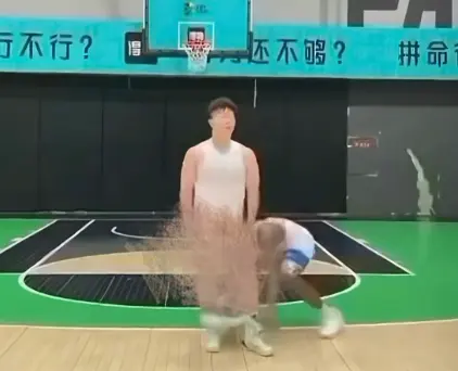 《牛教练的裤子》1080P高清资源-牛教练赛前放狠话结果裤子先投降爆笑视频-免费在线观看无广告