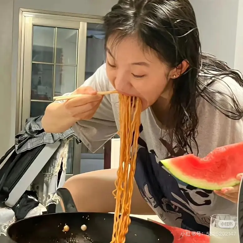 《特殊的按摩精油》全集未删减版在线播放-高清1080P中字无广告流畅观看-特殊的按摩精油网盘资源下载